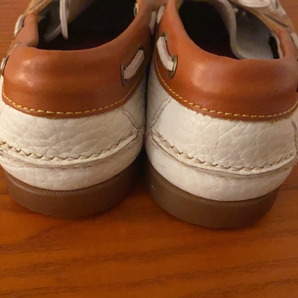Dooney and Bourke Beautiful vintage pebbles leather loafers - size 8.5 - Picture 5 of 10